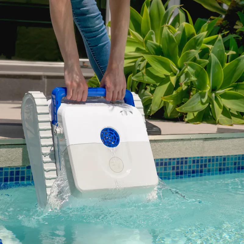 Airrobo PC100 Swimming Pool Robot Cleaner