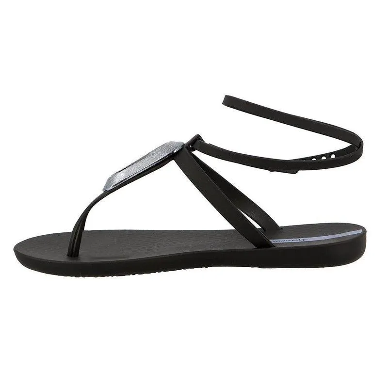 Ipanema Hera Hoop Thong Sandals - Black