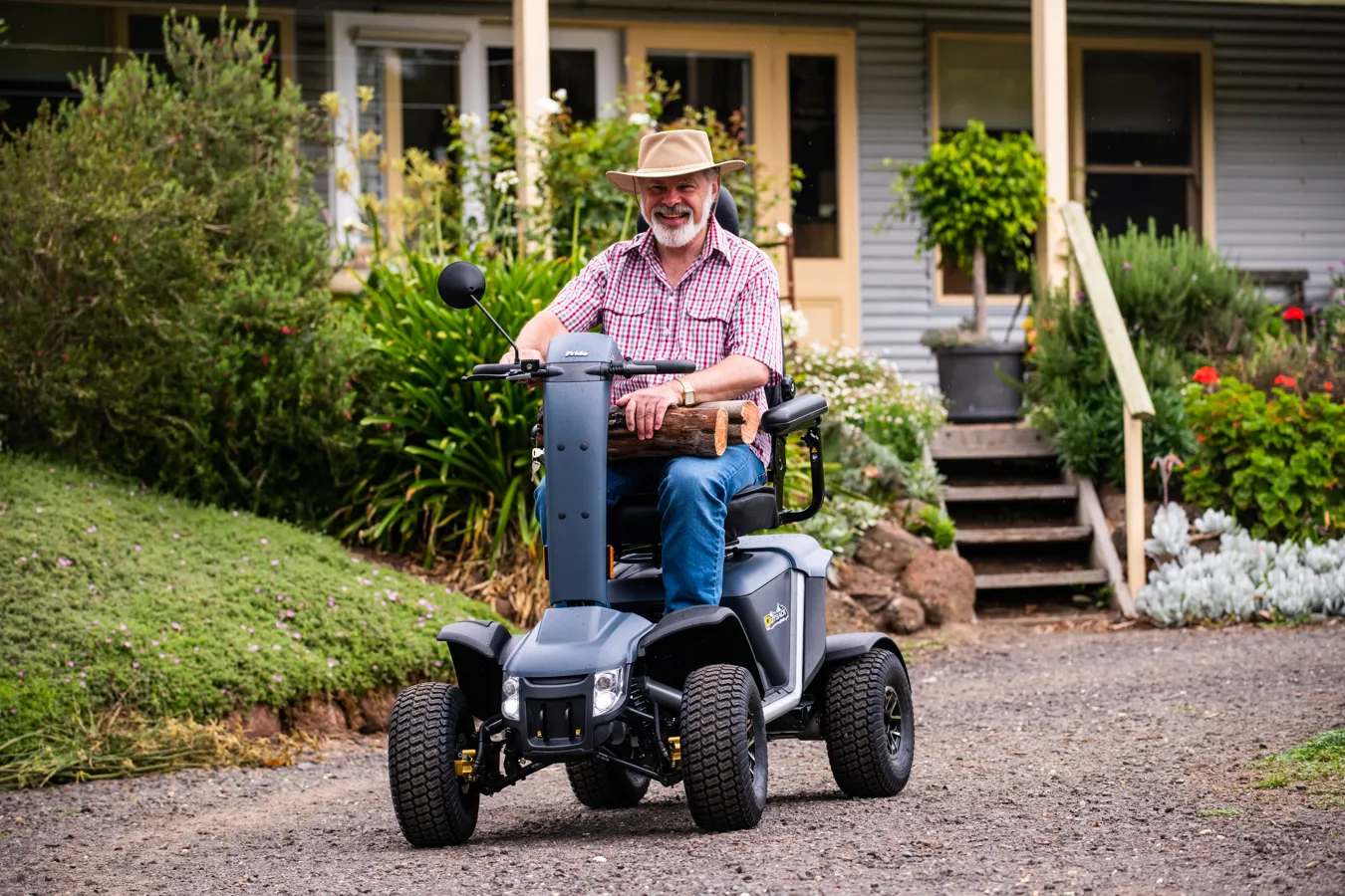 Pride Outback Scooter